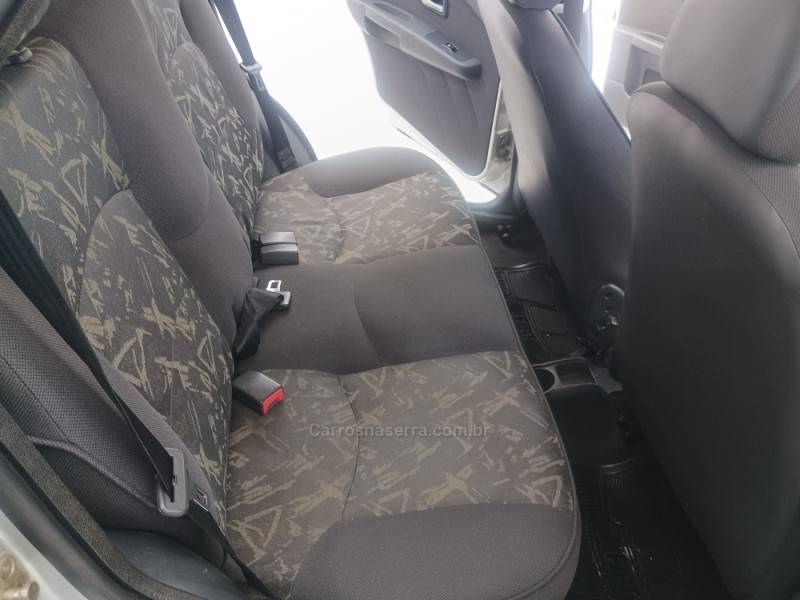 FIAT - PALIO - 2007/2007 - Prata - R$ 25.900,00