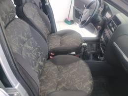 FIAT - PALIO - 2007/2007 - Prata - R$ 25.900,00