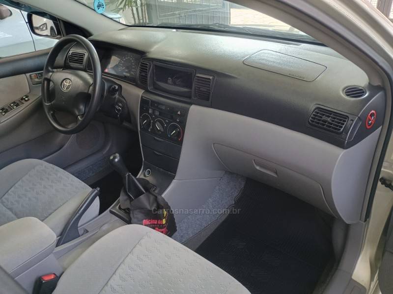 TOYOTA - COROLLA - 2003/2003 - Bege - R$ 35.000,00