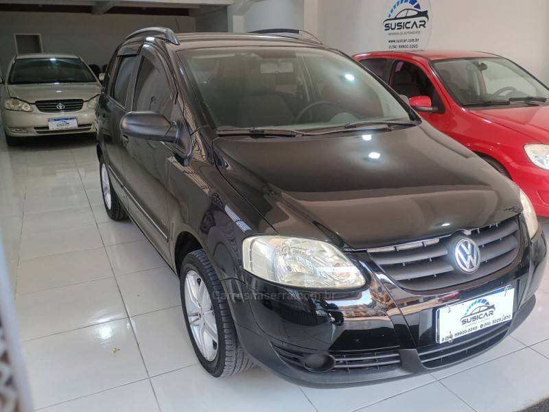 VOLKSWAGEN - SPACEFOX - 2008/2008 - Preta - R$ 29.500,00
